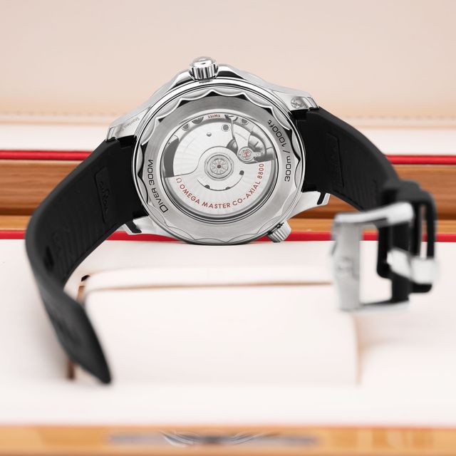 Omega Seamaster Diver 300m 210.32.42.20.01.001 Image 4